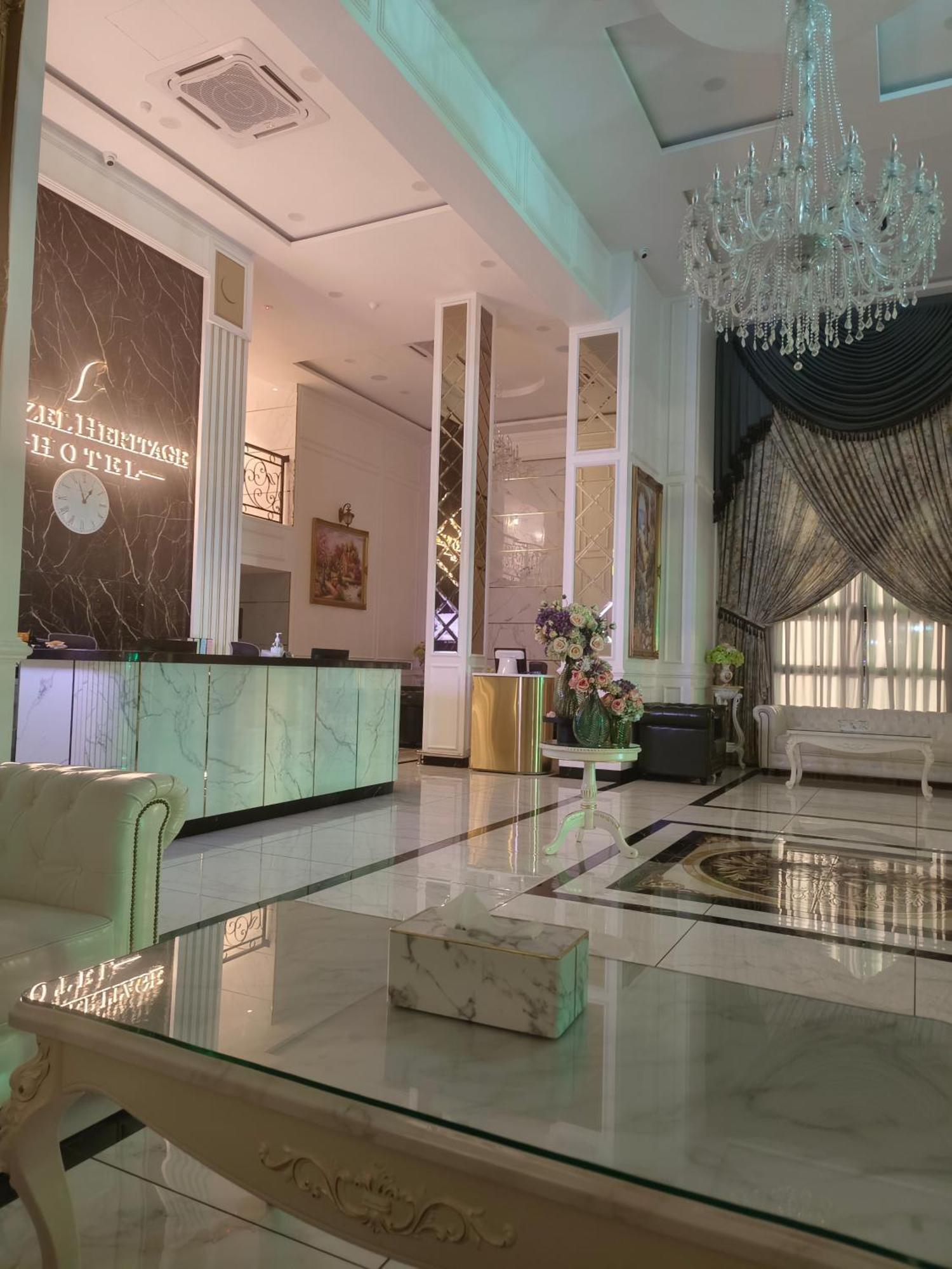 Frazel Heritage Hotel อลอร์สตาร์ ภายนอก รูปภาพ