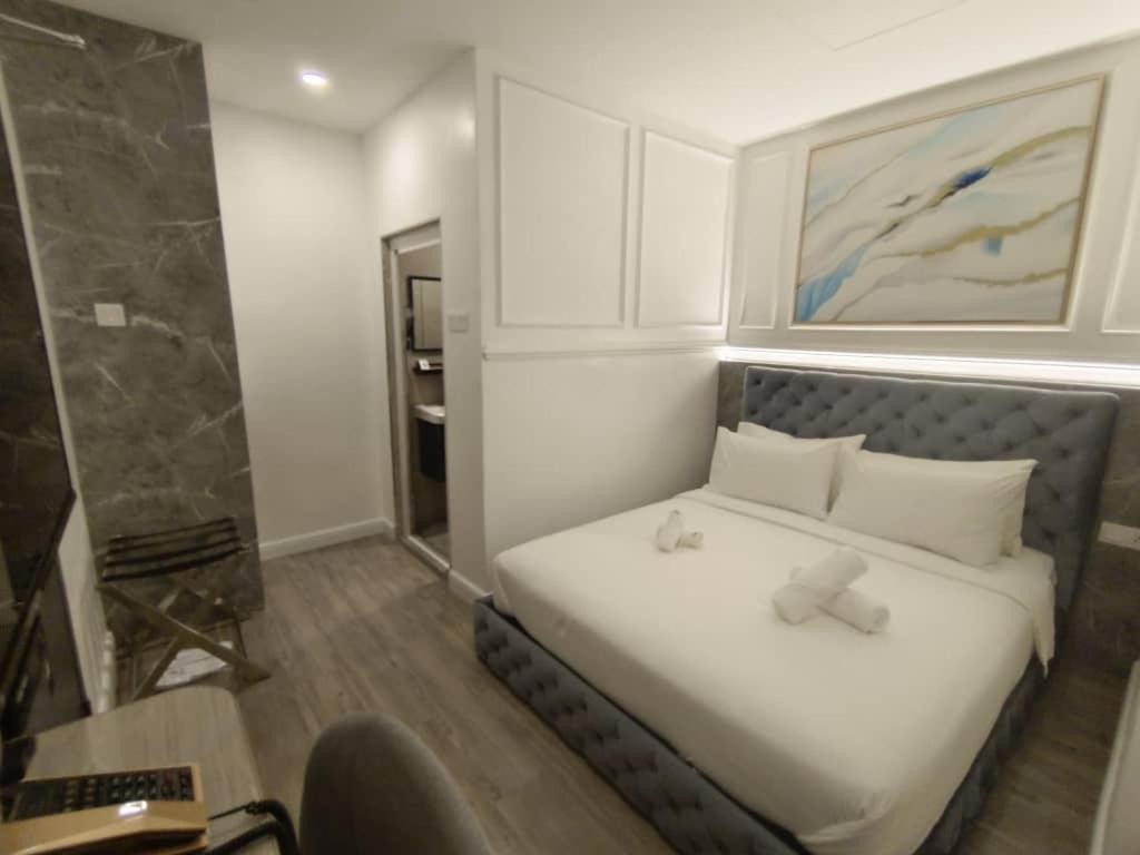 Frazel Heritage Hotel อลอร์สตาร์ ภายนอก รูปภาพ
