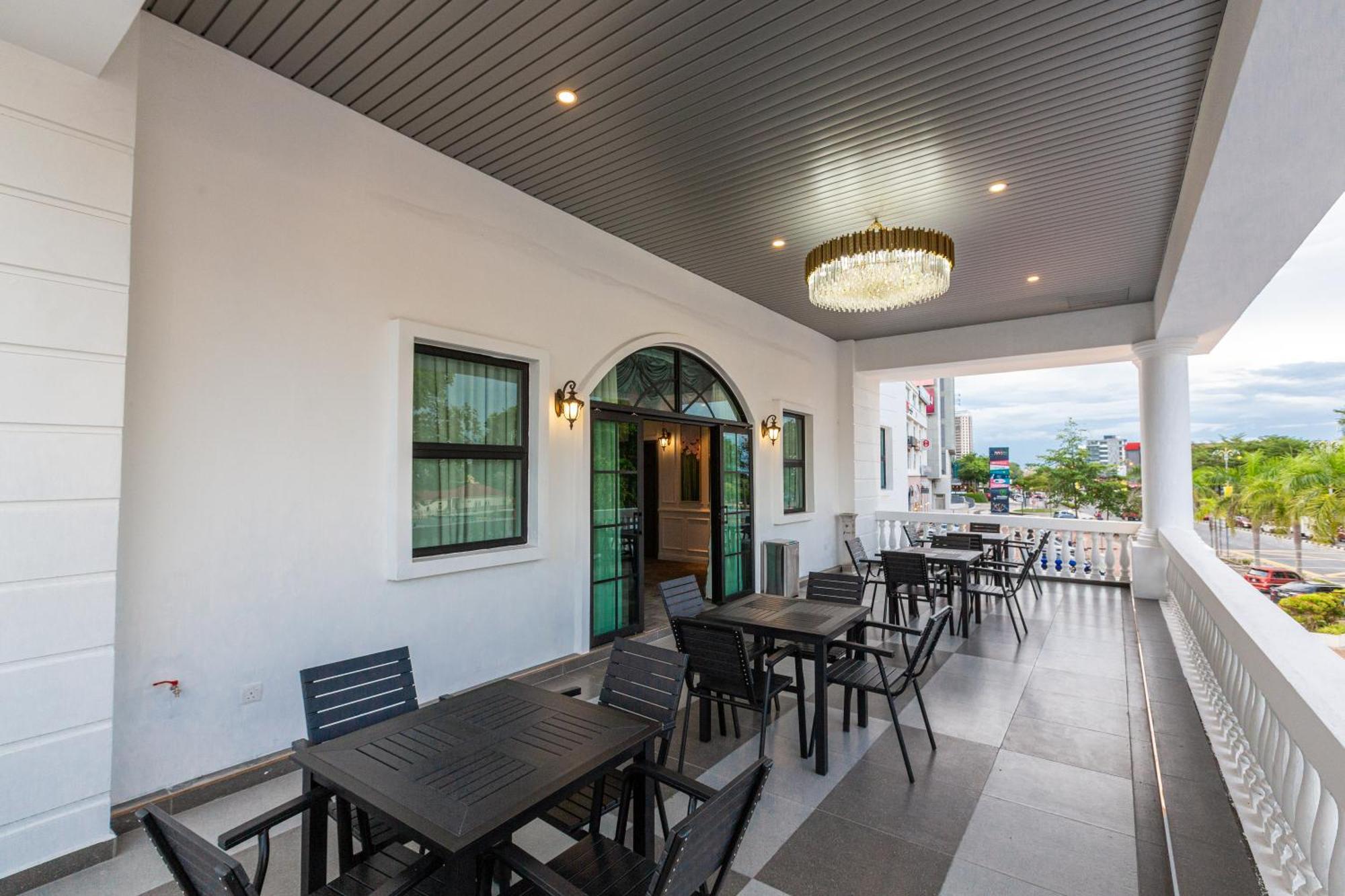 Frazel Heritage Hotel อลอร์สตาร์ ภายนอก รูปภาพ