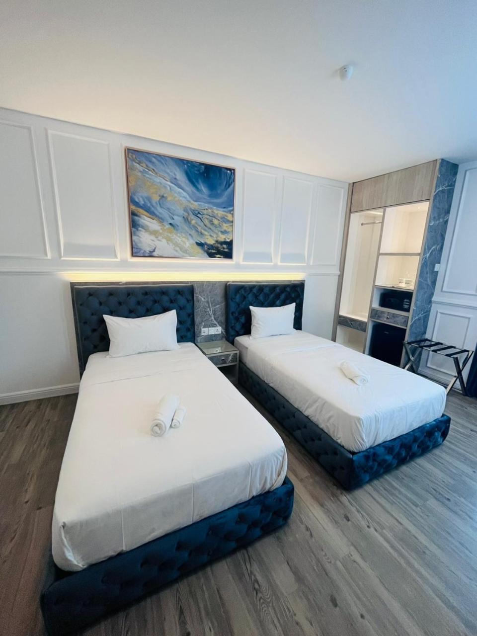 Frazel Heritage Hotel อลอร์สตาร์ ภายนอก รูปภาพ